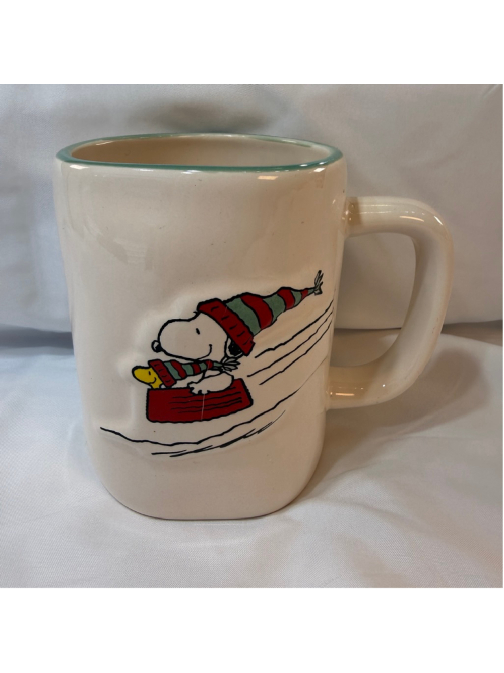 Rae Dunn Peanuts Chasing Snowflakes Snoopy & Woodstock Christmas Mug 2024 - Picture 2 of 4